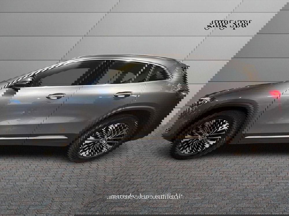 Mercedes-Benz EQA usata a Prato (6)