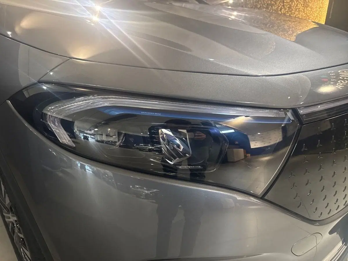 Mercedes-Benz EQA usata a Prato (7)