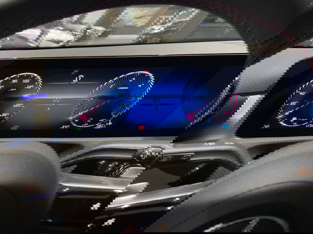 Mercedes-Benz Classe A nuova a Firenze (13)