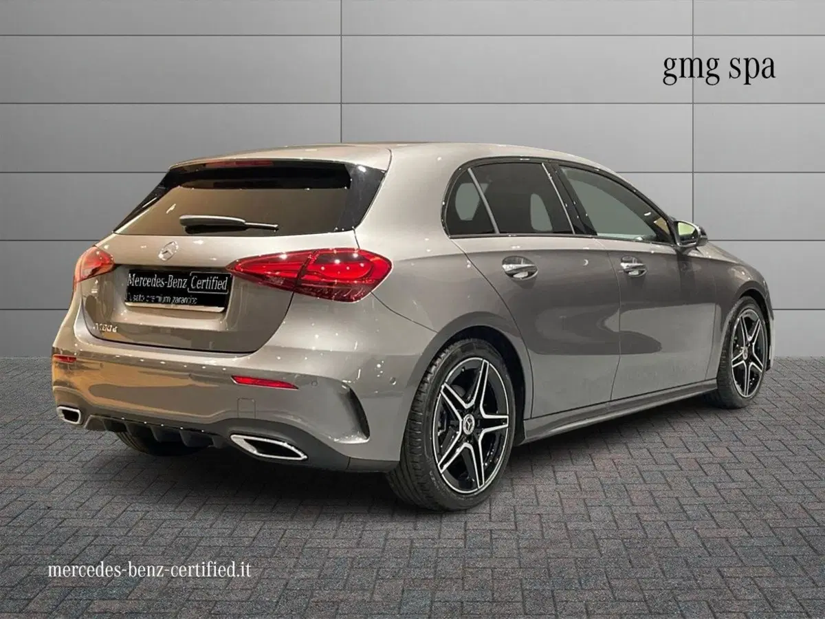 Mercedes-Benz Classe A nuova a Firenze (2)