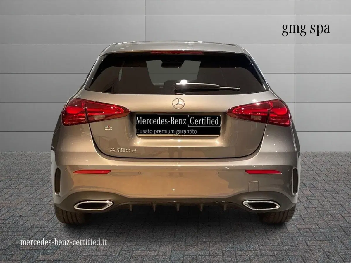 Mercedes-Benz Classe A nuova a Firenze (4)