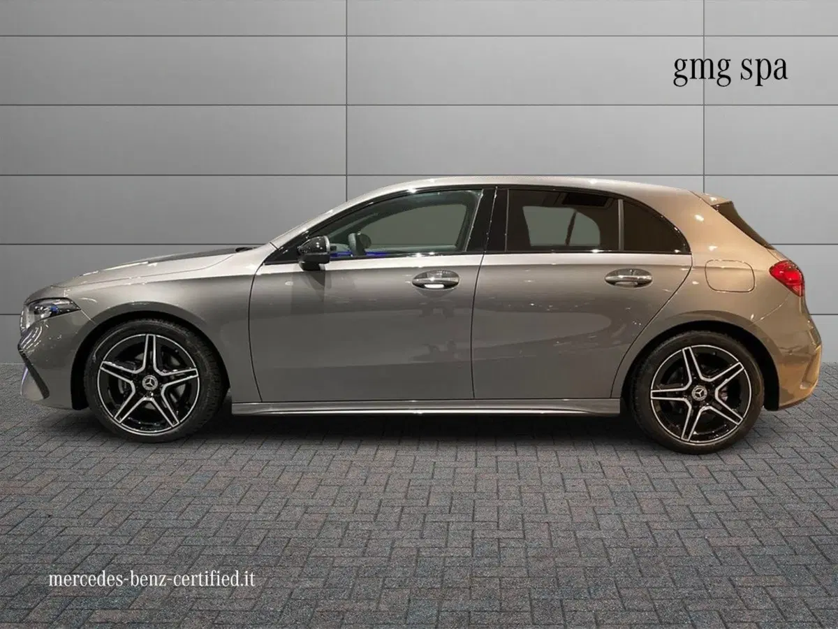 Mercedes-Benz Classe A nuova a Firenze (6)