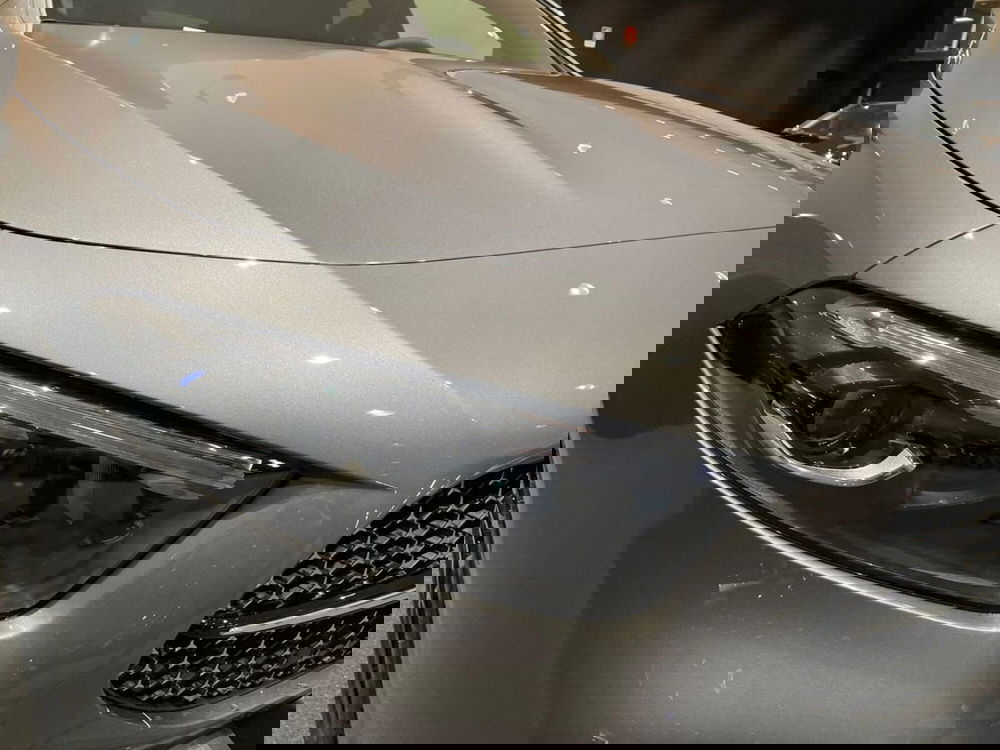 Mercedes-Benz Classe A nuova a Firenze (7)