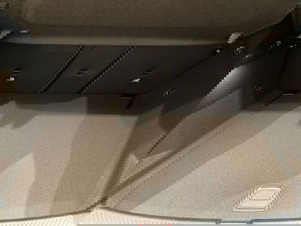 Mercedes-Benz Classe A nuova a Firenze (8)