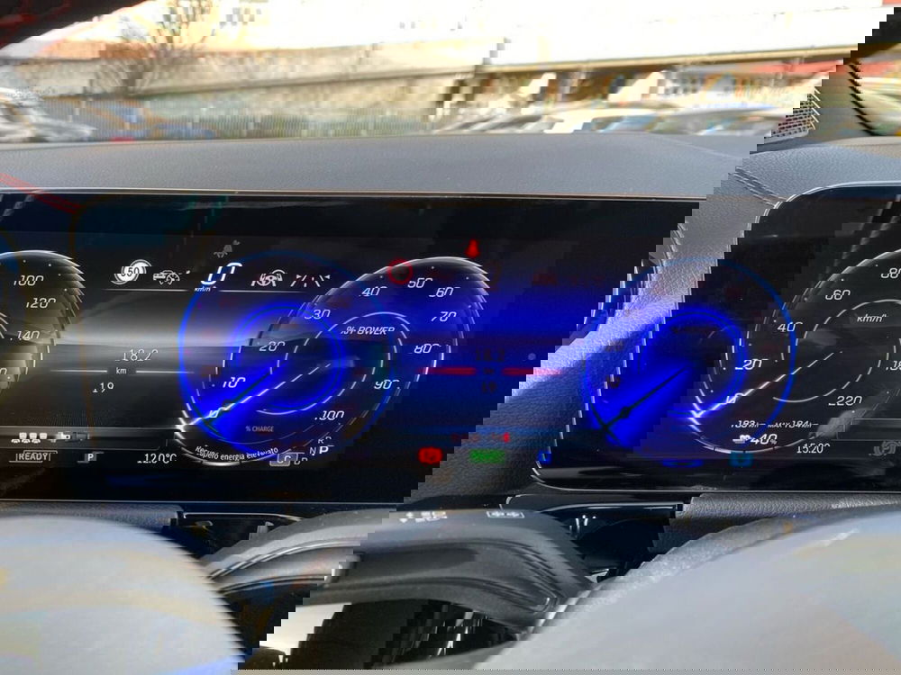 Mercedes-Benz EQA usata a Firenze (13)