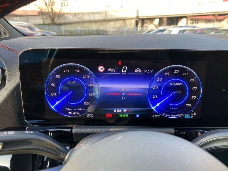 Mercedes-Benz EQA usata a Firenze (13)