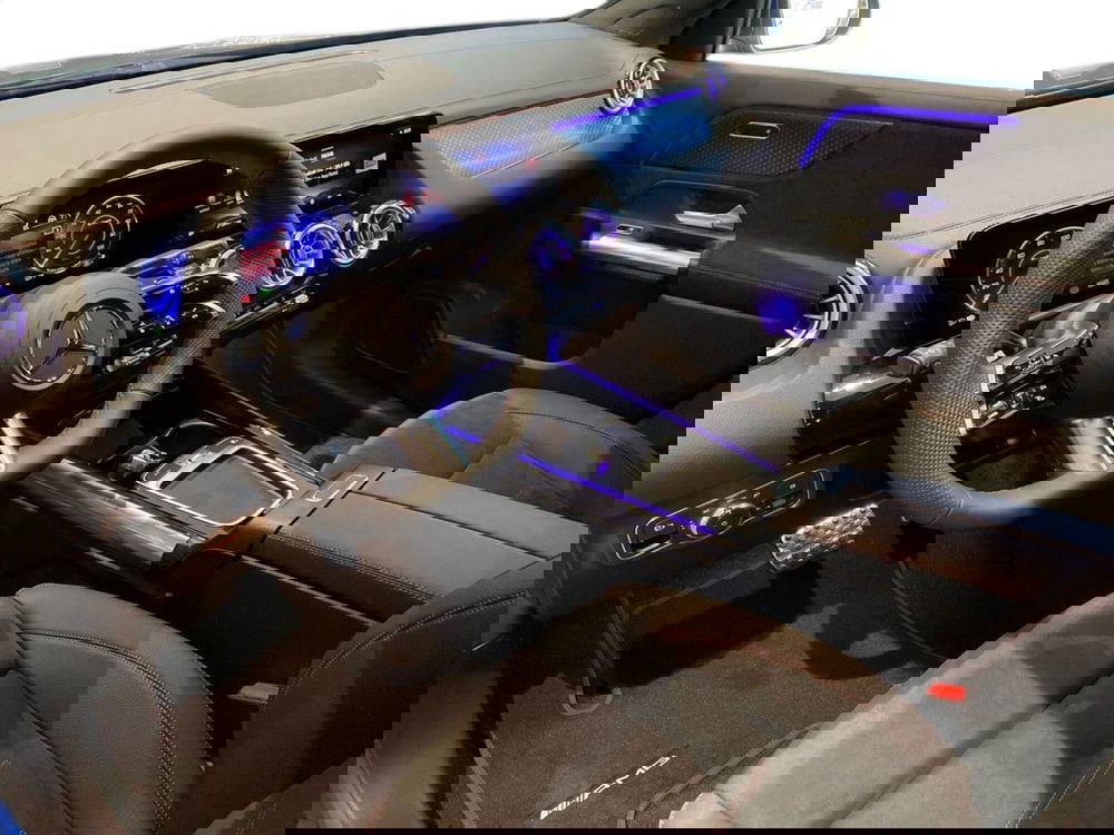 Mercedes-Benz EQA usata a Firenze (15)