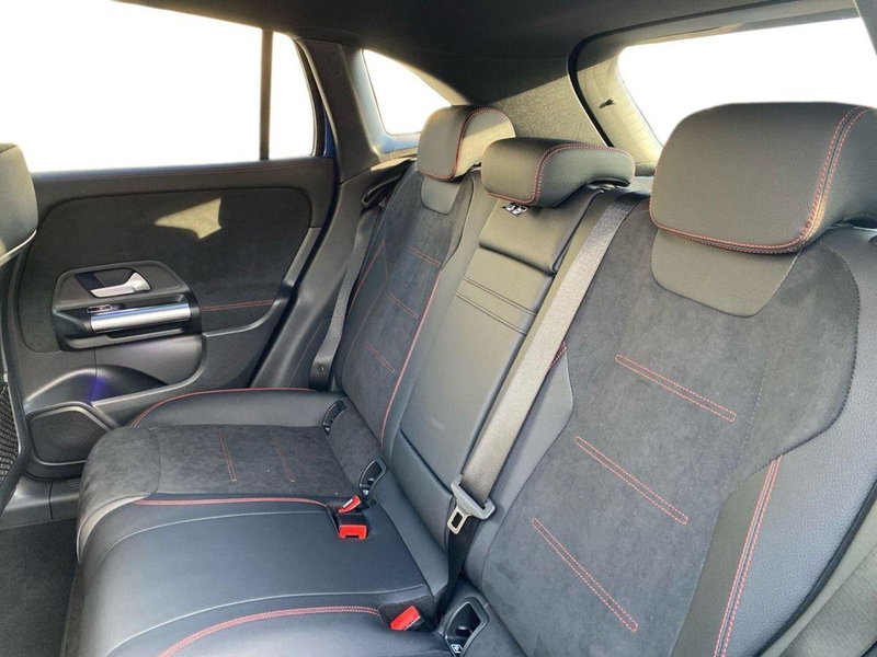 Mercedes-Benz EQA usata a Firenze (16)