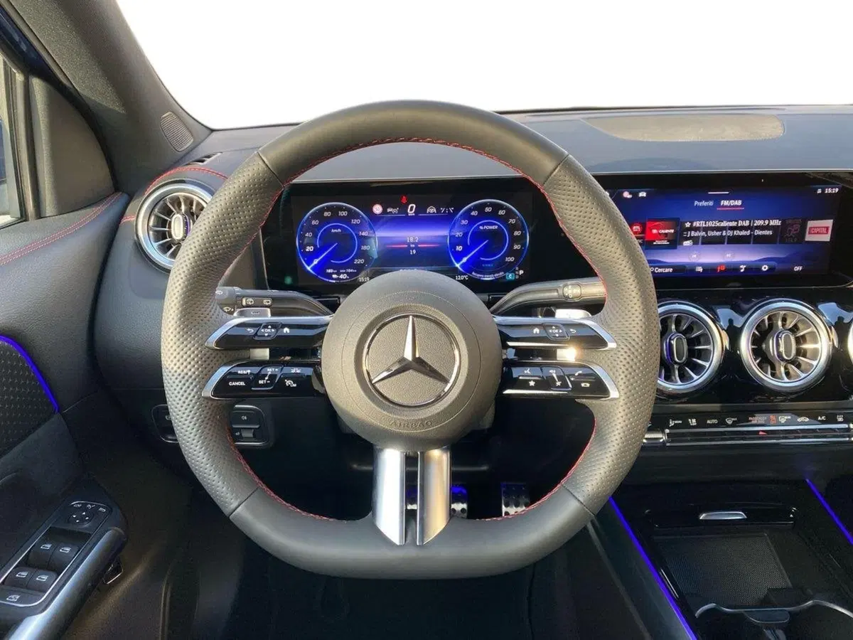 Mercedes-Benz EQA usata a Firenze (11)