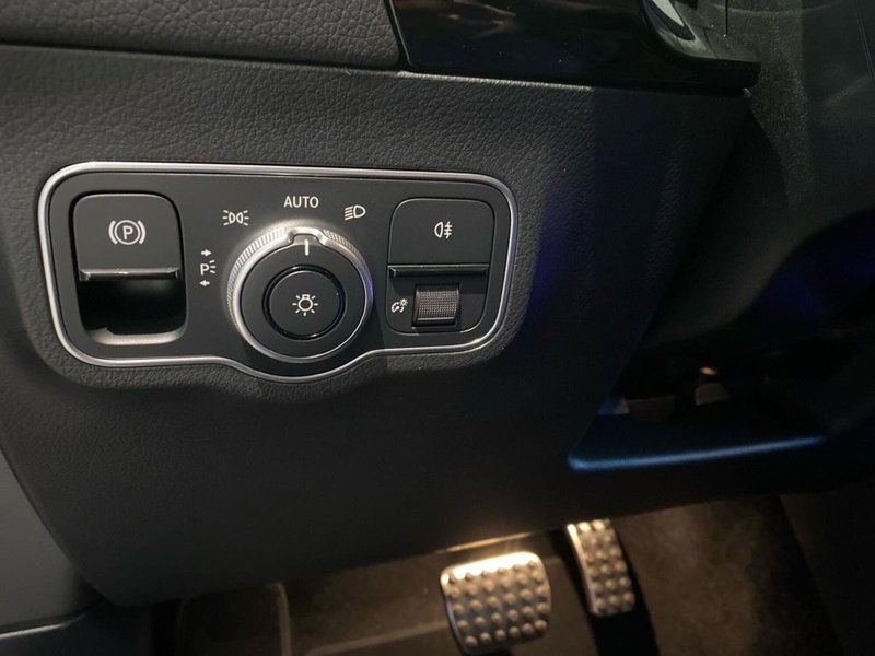 Mercedes-Benz EQA usata a Firenze (20)