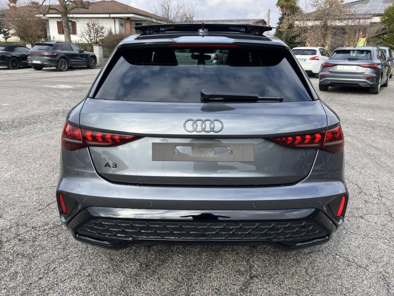 Audi A3 Sportback nuova a Cuneo (4)