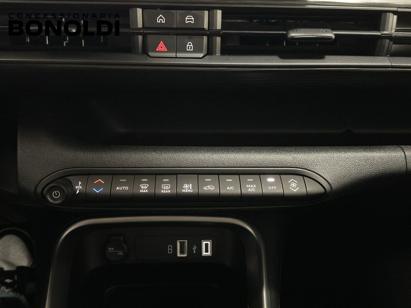 Jeep Avenger usata a Brescia (11)