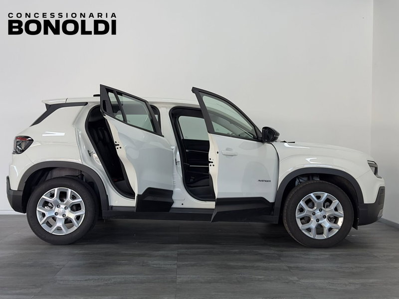 Jeep Avenger usata a Brescia (16)