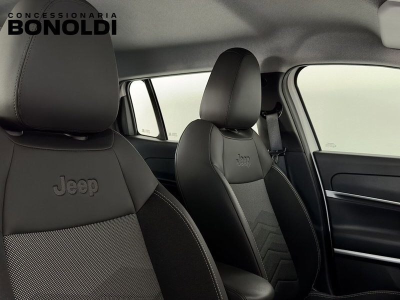 Jeep Avenger usata a Brescia (19)