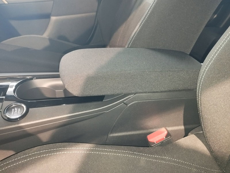 Lancia Ypsilon nuova a Frosinone (17)