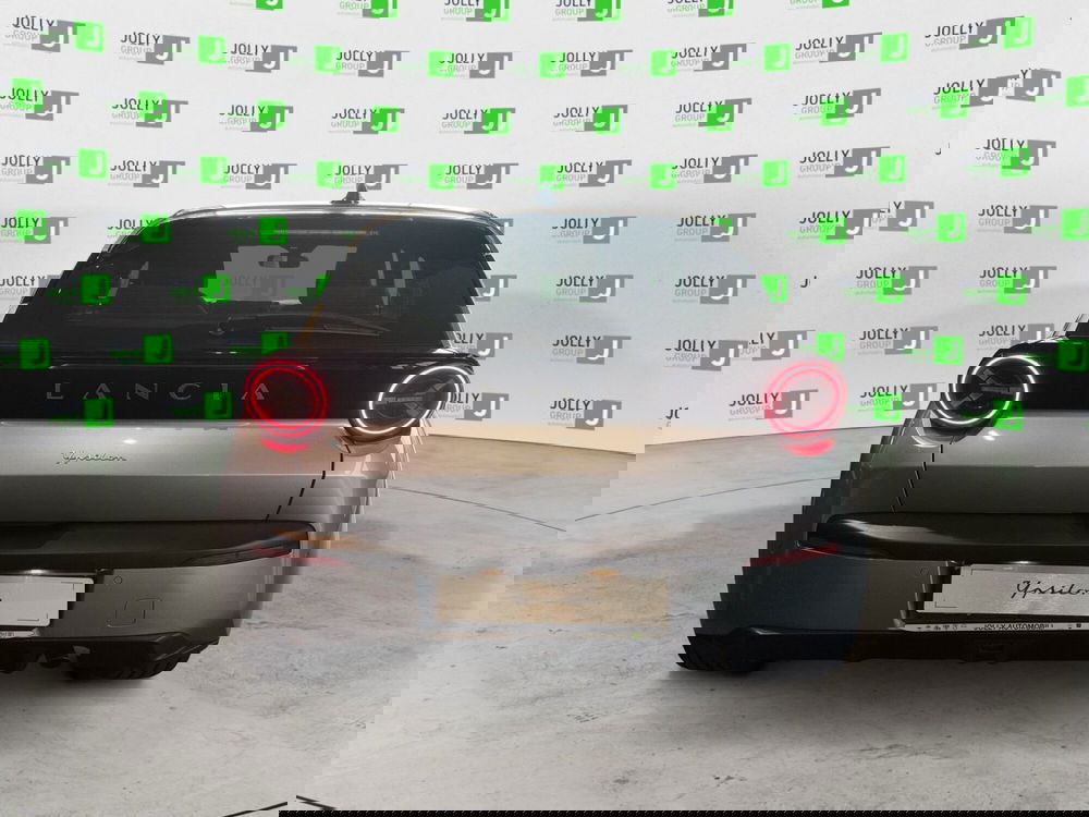 Lancia Ypsilon nuova a Frosinone (5)