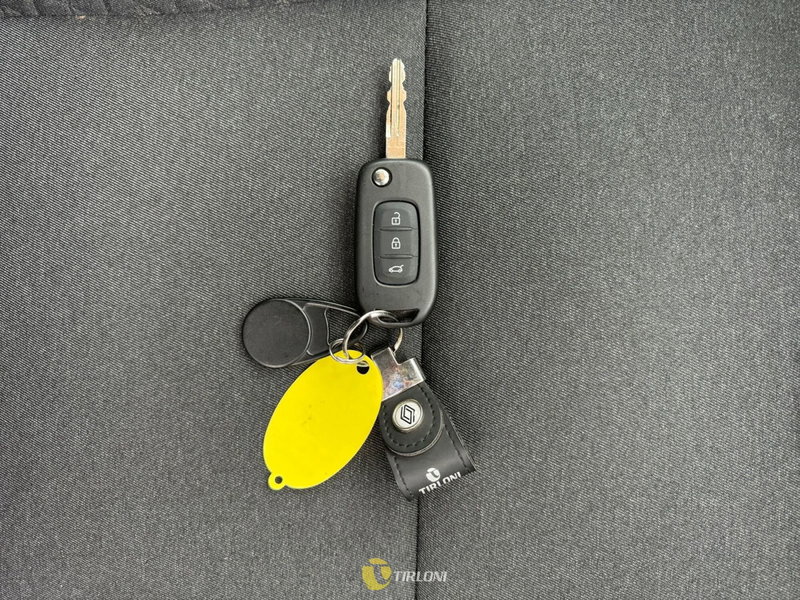 Renault Captur usata a Milano (19)