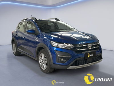 Dacia Sandero Stepway 1.0 TCe 90 CV Comfort del 2022 usata a Milano