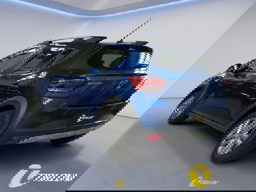 Dacia Sandero usata a Milano (2)