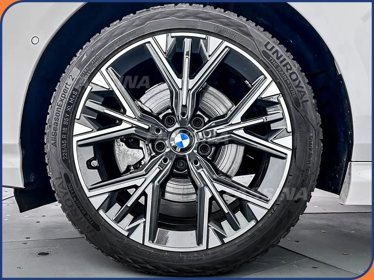 BMW Serie 1 5p. usata a Milano (7)