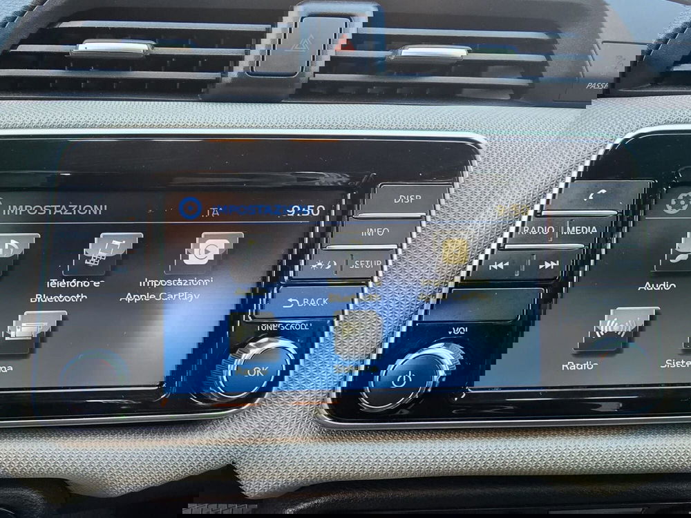 Nissan Micra usata a Massa-Carrara (10)