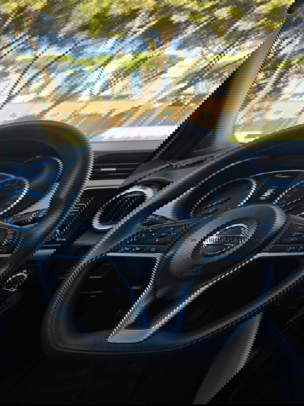 Nissan Micra usata a Massa-Carrara (20)