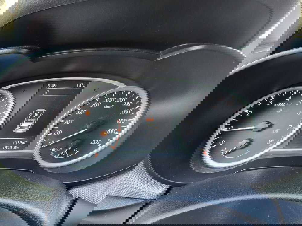 Nissan Micra usata a Massa-Carrara (9)