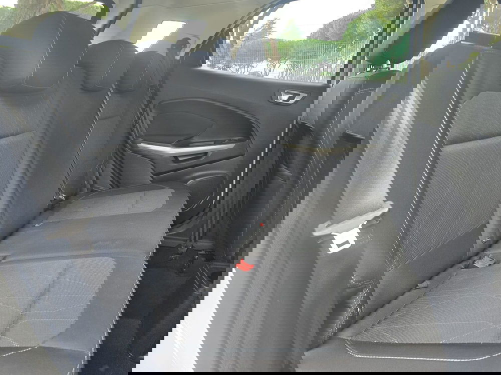 Ford EcoSport usata a Massa-Carrara (14)