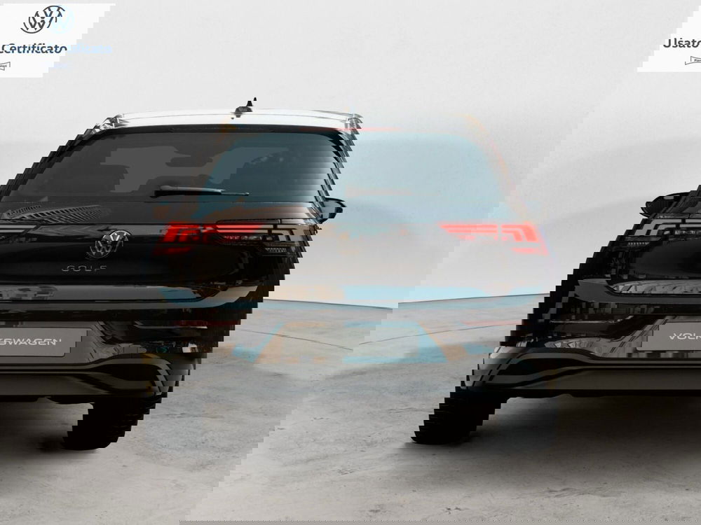 Volkswagen Golf nuova a Genova (4)