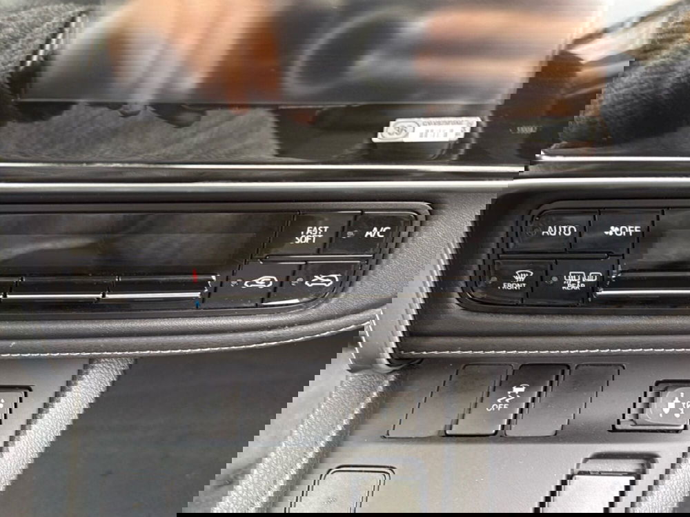 Toyota Auris Station Wagon usata a Terni (13)