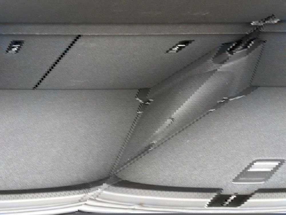 Volkswagen Polo usata a Terni (9)