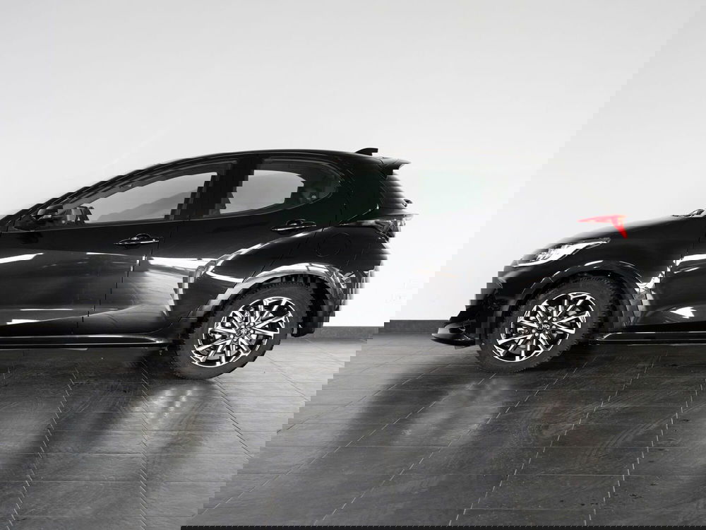 Toyota Yaris Cross usata a Foggia (3)