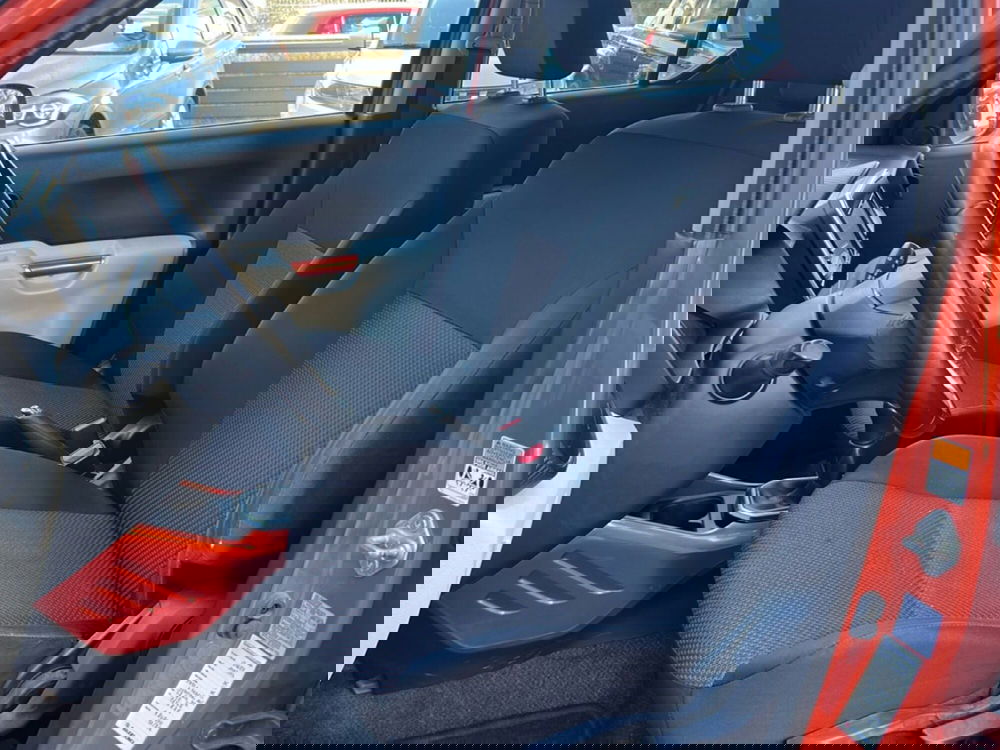 Suzuki Ignis usata a Vercelli (15)