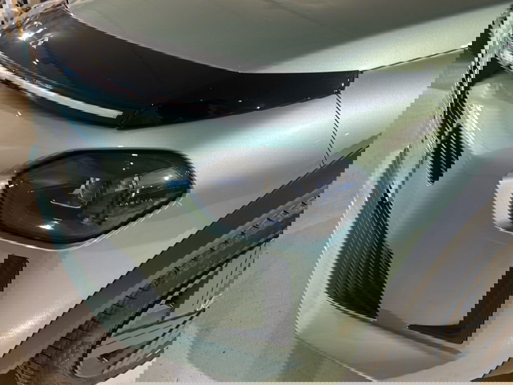 Lancia Ypsilon nuova a Bergamo (15)