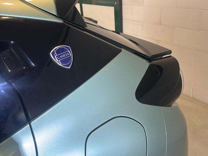 Lancia Ypsilon nuova a Bergamo (16)