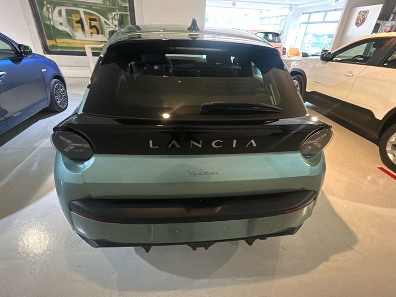 Lancia Ypsilon nuova a Bergamo (5)