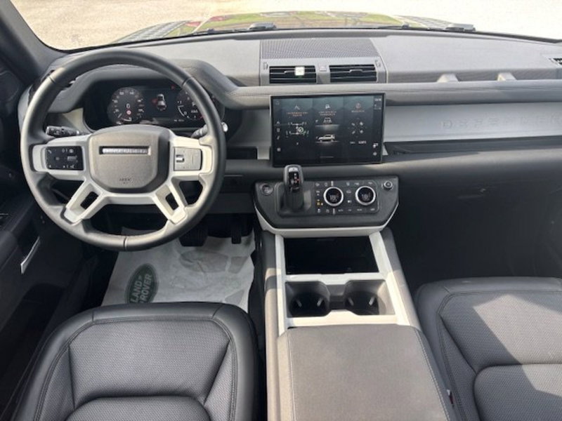 Land Rover Defender usata a Pesaro-Urbino (4)