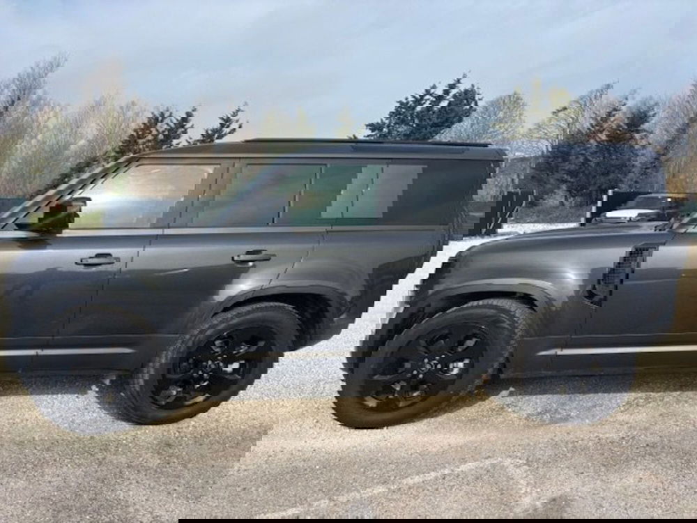 Land Rover Defender usata a Pesaro-Urbino (6)