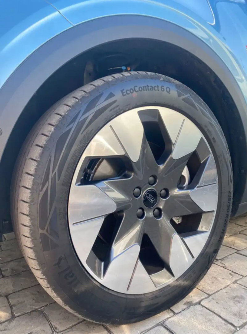 Ford Explorer usata a Latina (5)