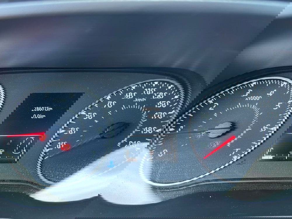 Dacia Duster usata a Latina (16)