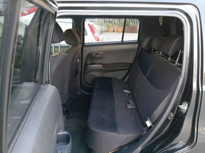 Daihatsu Materia usata a L'Aquila (13)