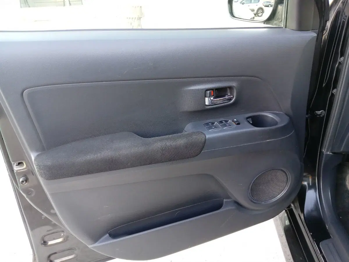 Daihatsu Materia usata a L'Aquila (16)
