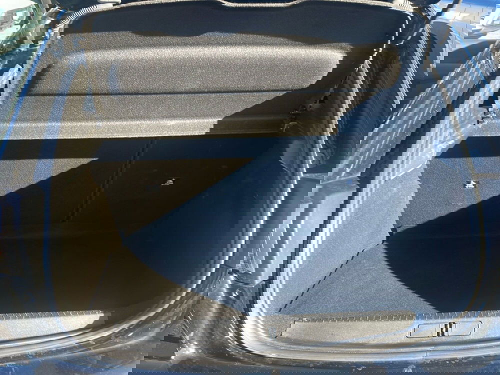 Peugeot 208 usata a Latina (11)