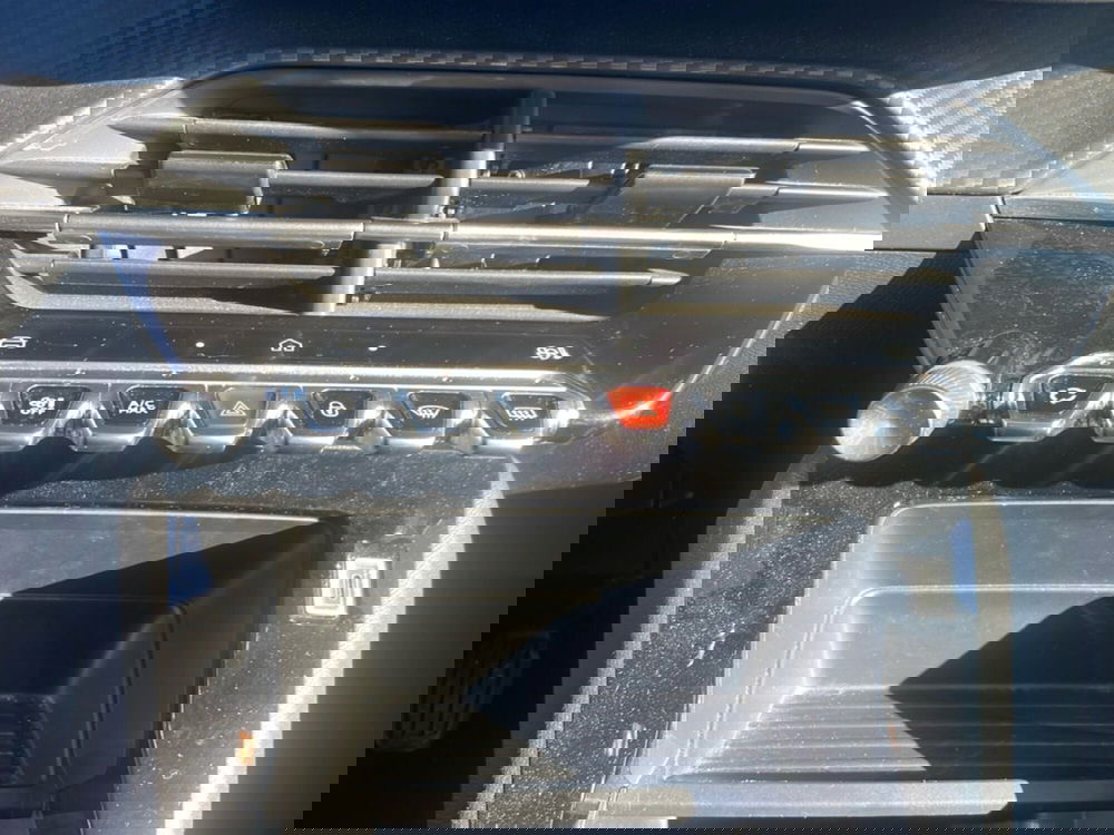 Peugeot 208 usata a Latina (17)