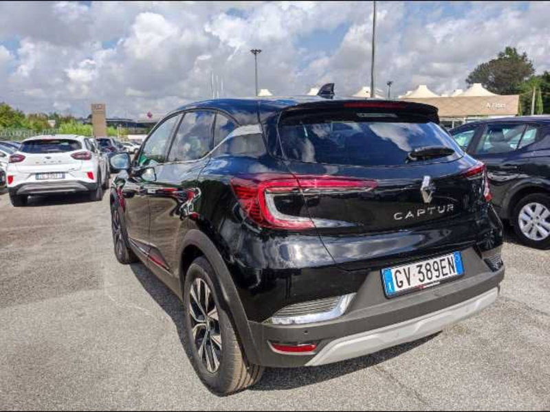 Renault Captur usata a Latina (2)