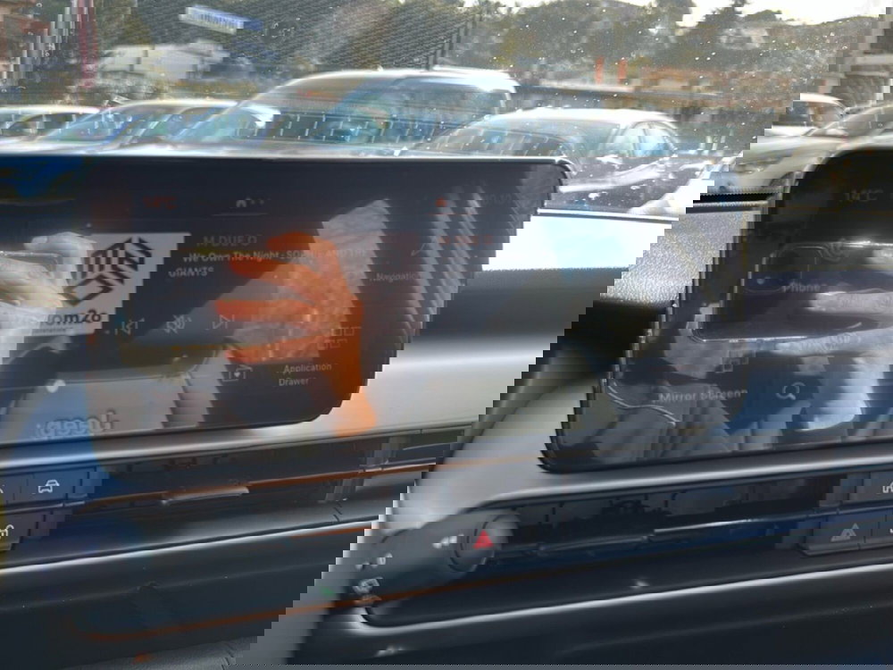 Jeep Avenger nuova a Roma (16)