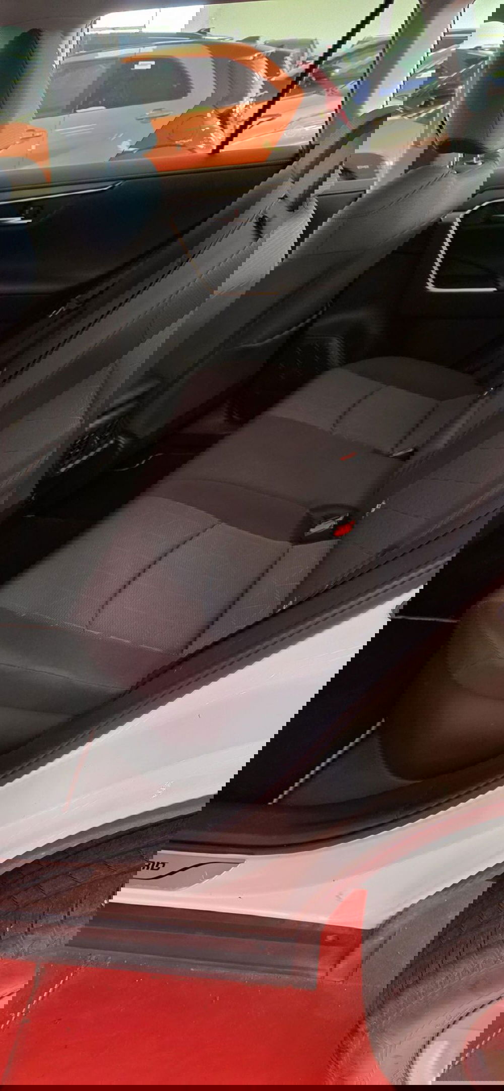 Toyota Rav4 usata a Messina (7)