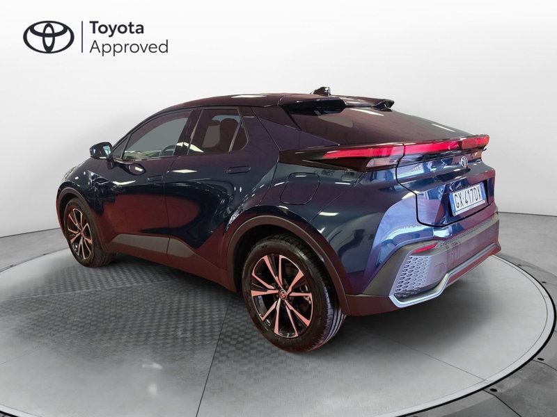 Toyota Toyota C-HR nuova a Messina (3)