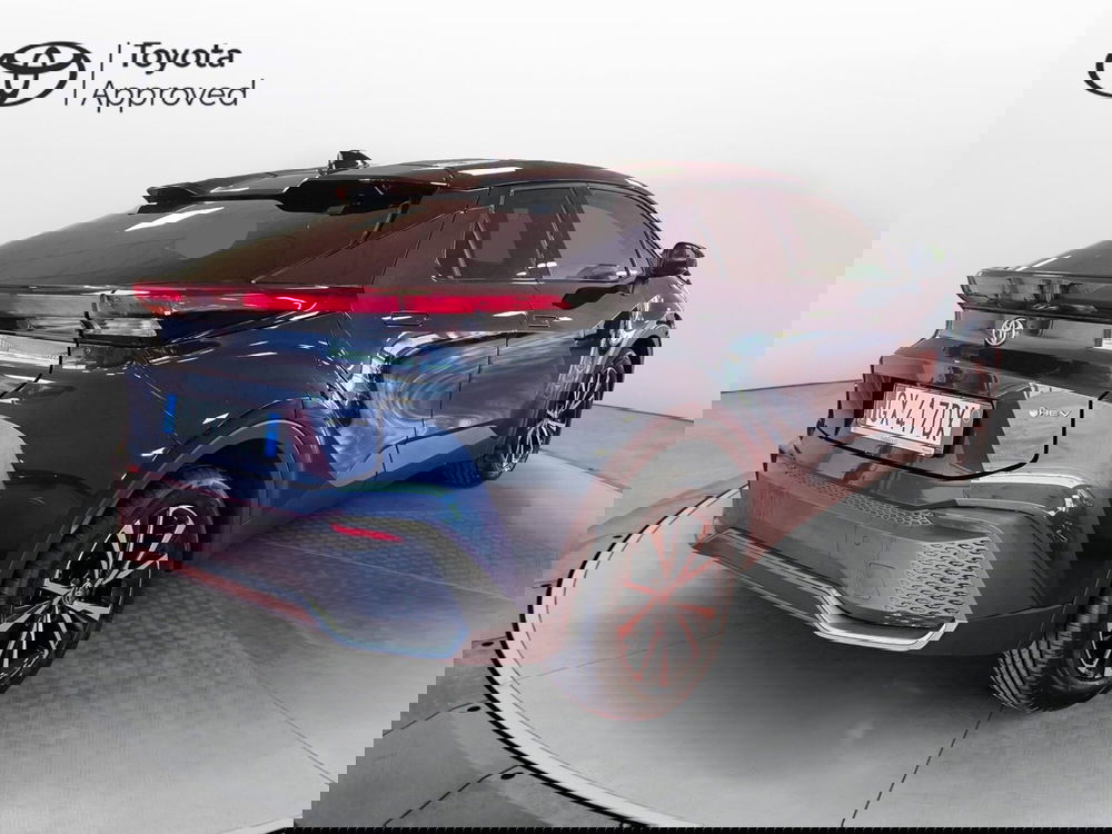 Toyota Toyota C-HR nuova a Messina (4)