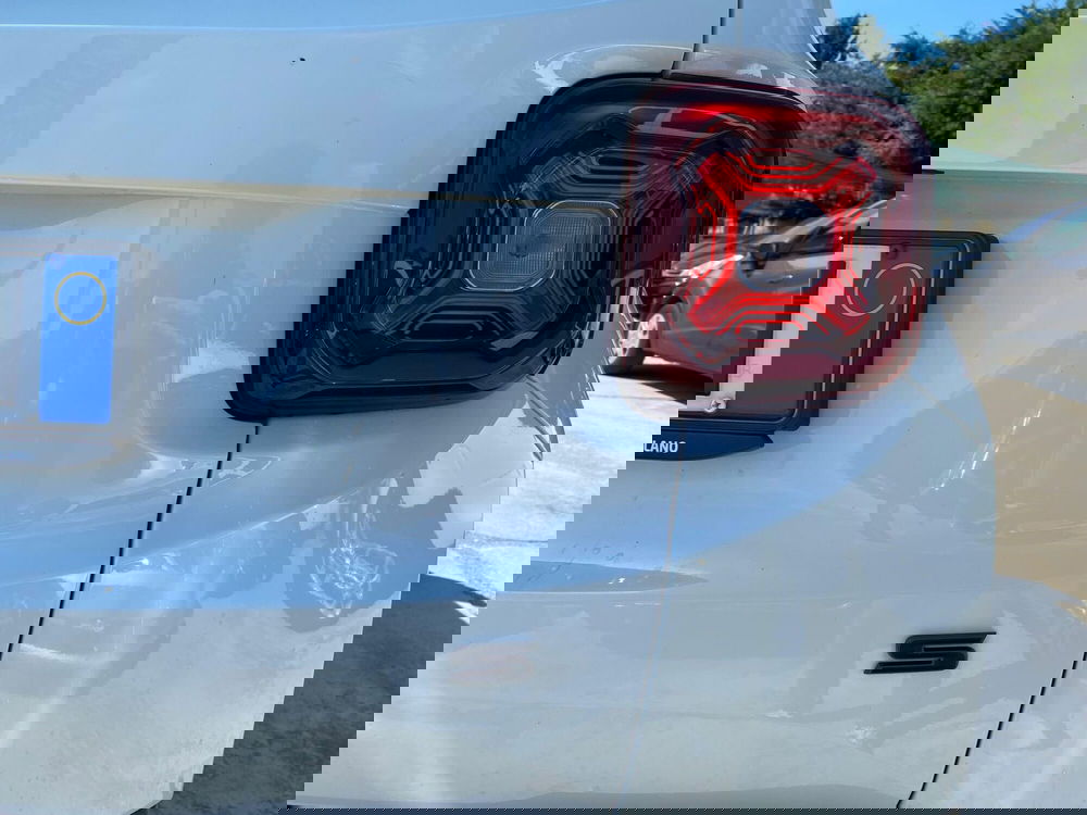 Jeep Renegade usata a Milano (10)